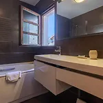 The Cool Flat לאנס