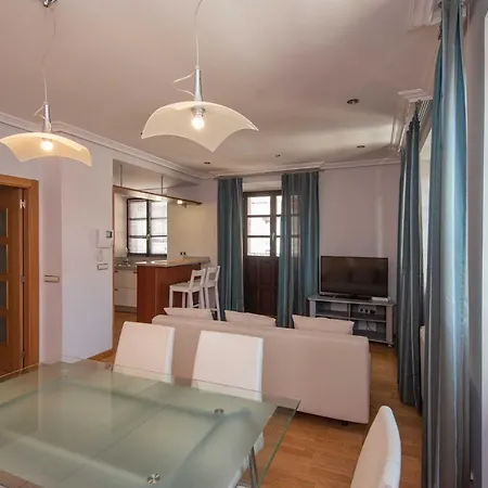 The Cool Flat * Llanes